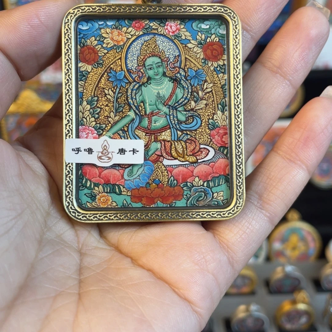 在***玉吊坠小可呼噜热贡手绘