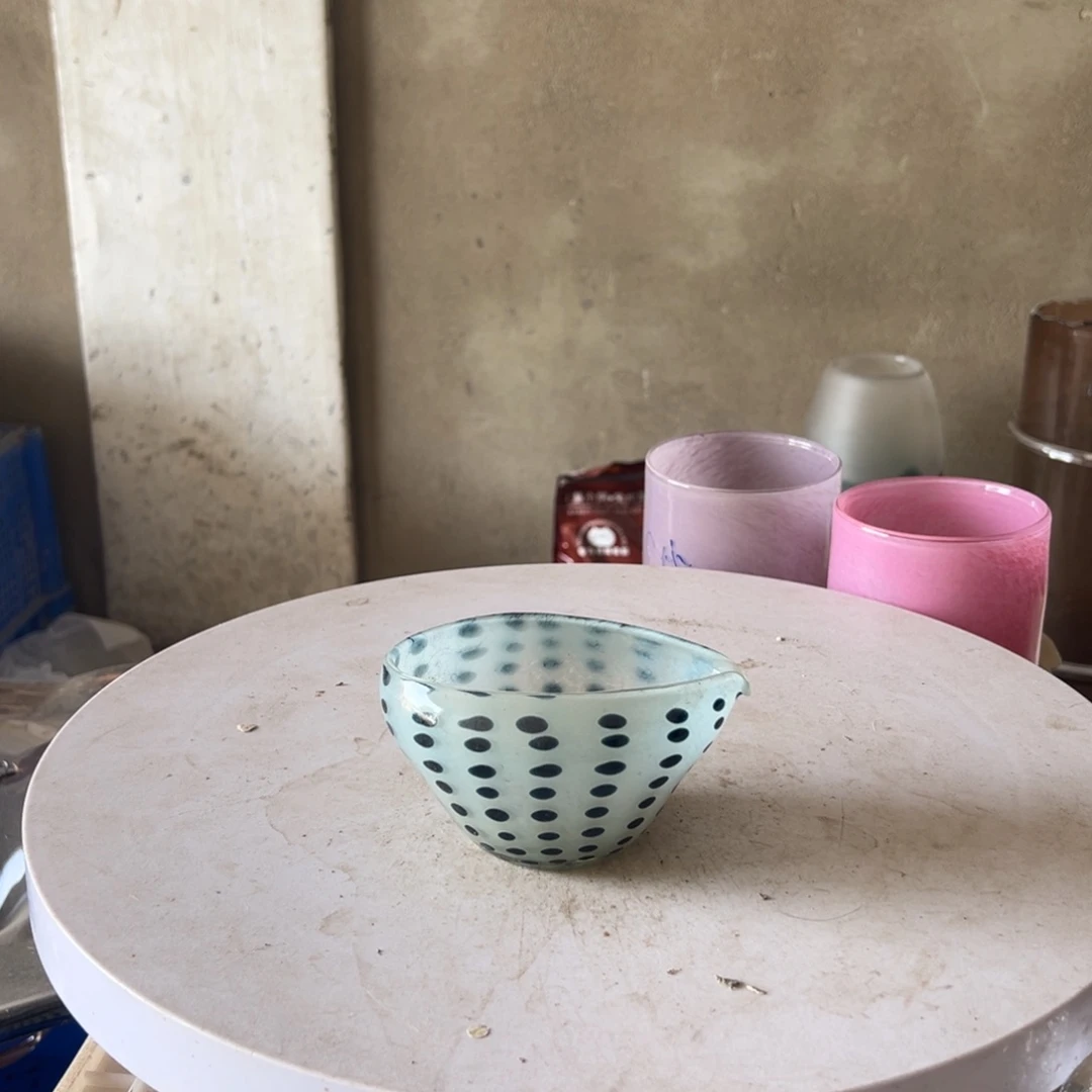 弘扬琉璃花器微瑕高度8