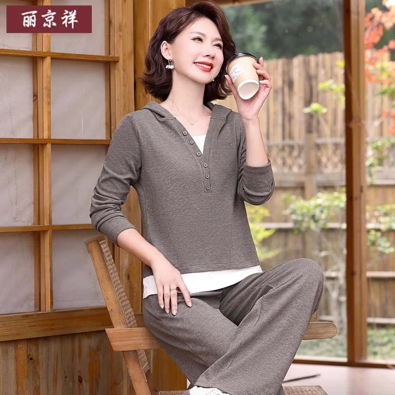 妈妈春装2025新款运动服套装长袖连帽卫衣中老年女装春秋休闲上衣