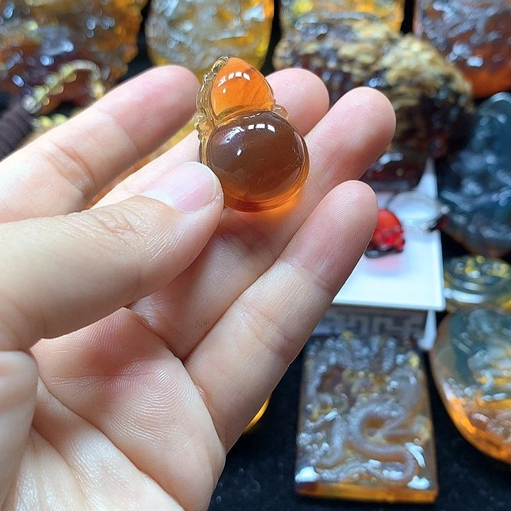 琥珀未镶嵌裸石葫芦吊坠