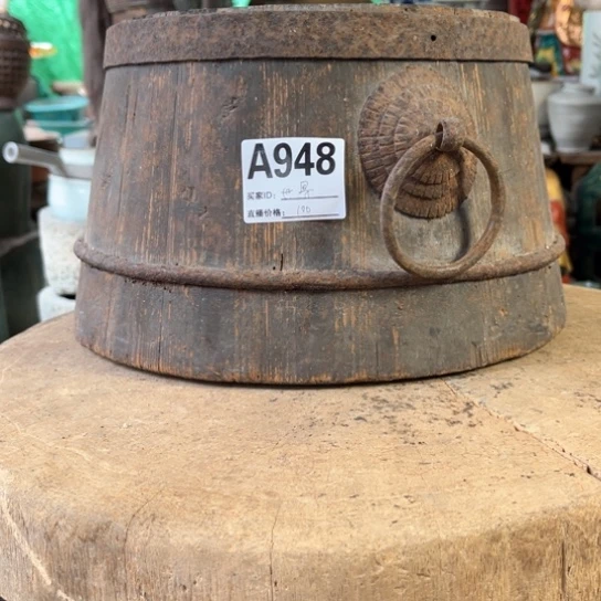 缸世***落明玉家的老物件