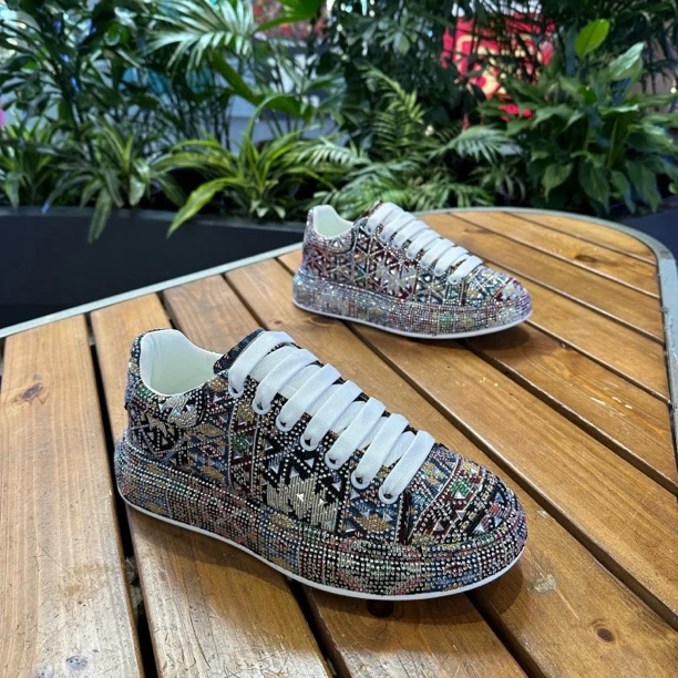 增高水钻厚底板鞋薄款时尚休闲鞋纯手工低帮休闲韩版运动2311-15