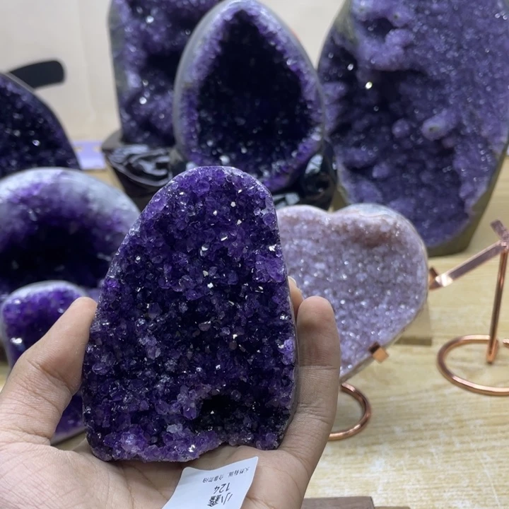未镶嵌大型摆件（非配饰）紫晶