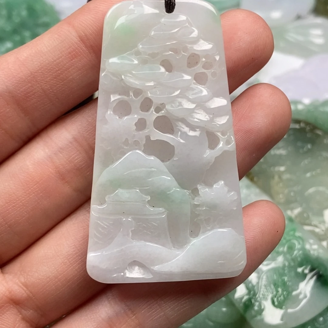 翡翠未镶嵌颈饰翡翠