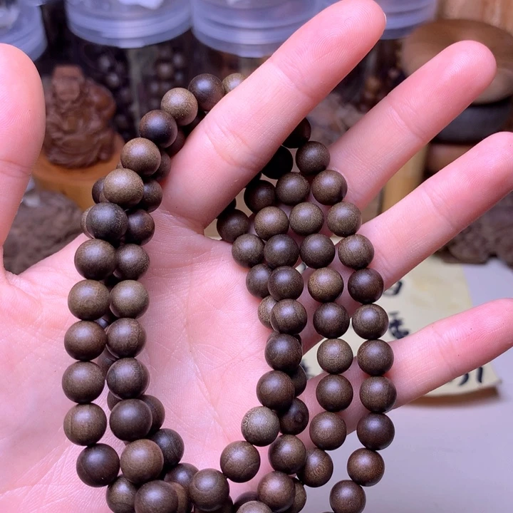 檀香木无事牌冬****?阴沉0.8/108