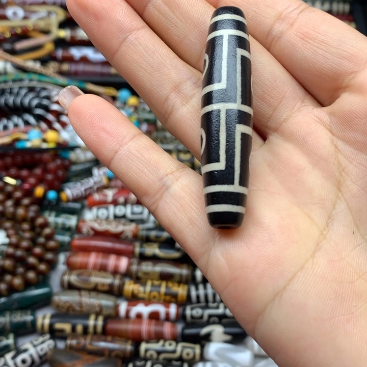 玛瑙/玉髓未镶嵌吊坠(赠链)