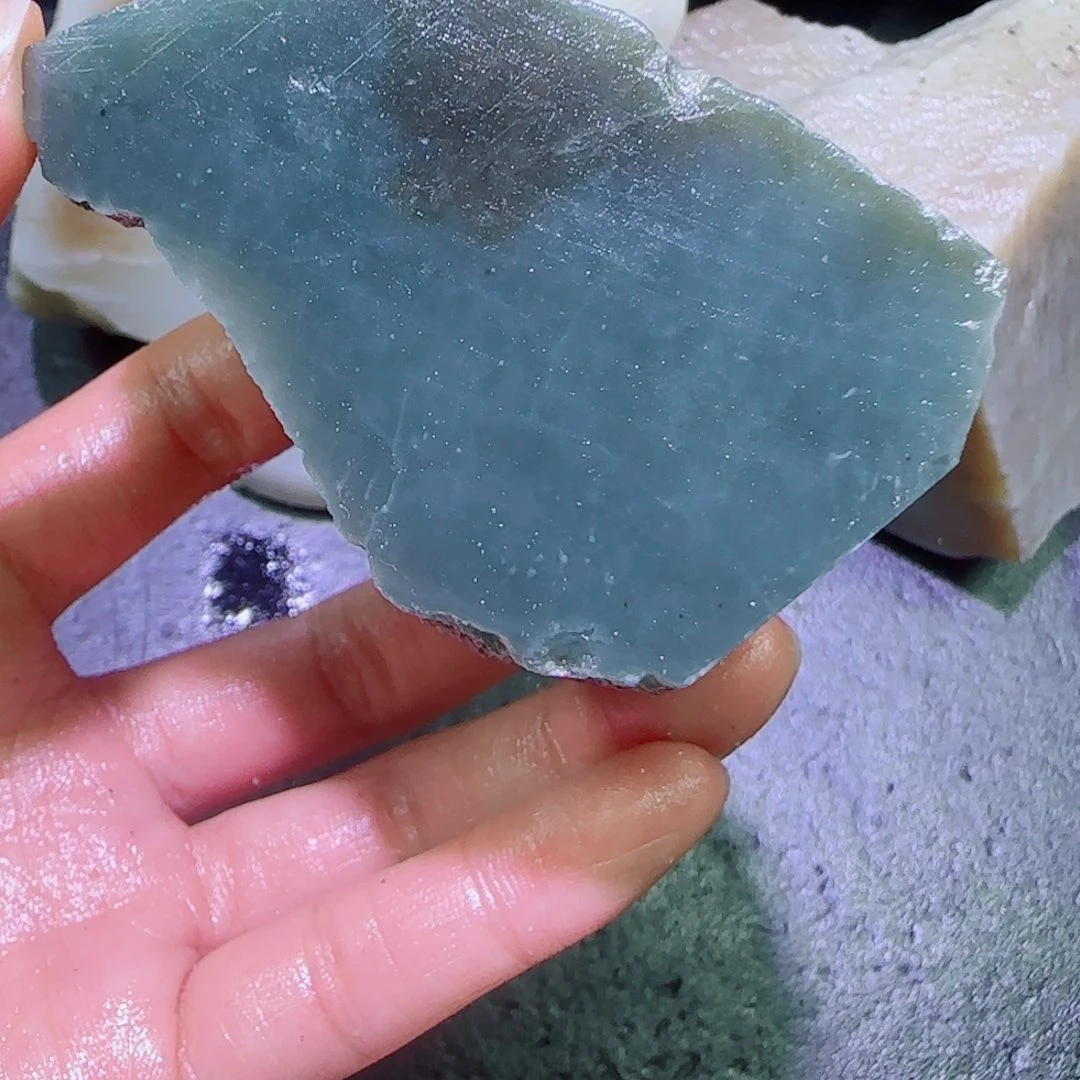 和田玉未镶嵌珠宝半成品