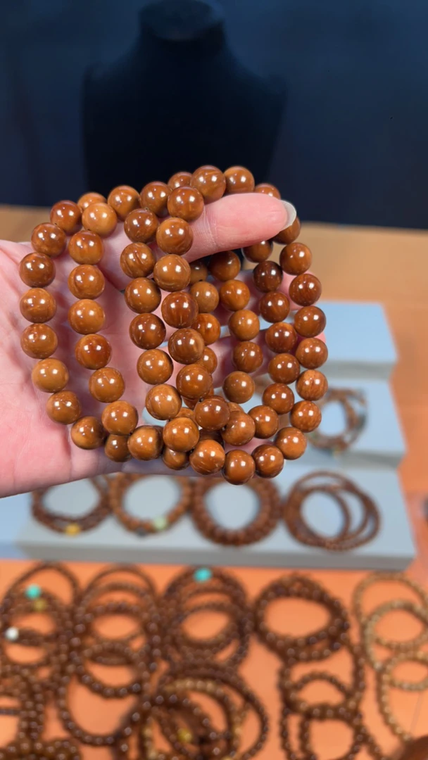 1.0四圈 精挑手串