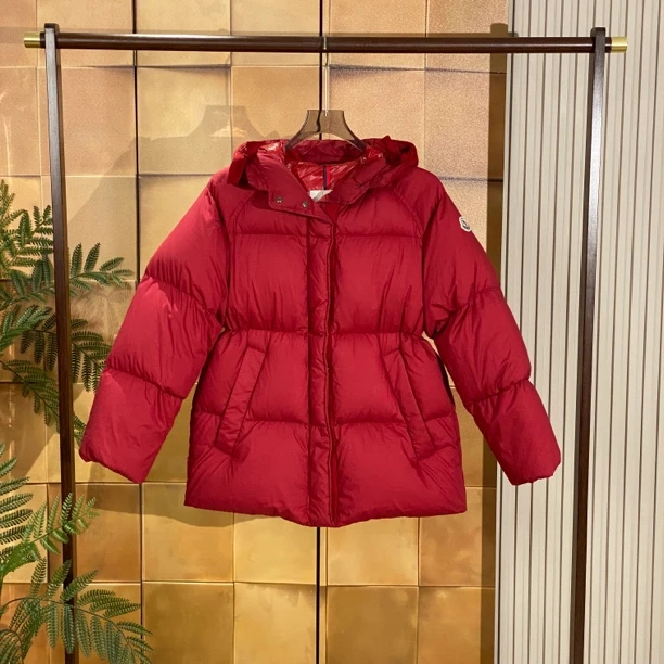 99新 MONCLER 红色刺绣logo面包羽绒服/0码/99新/26890