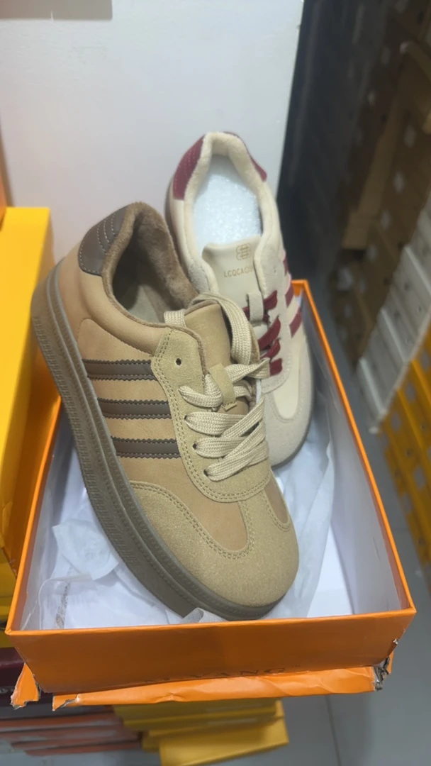 爆款红色德训鞋小白女鞋女款冬新款9833-1百搭休闲春秋款板鞋子