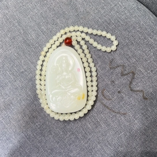 和田玉未镶嵌颈饰瑞