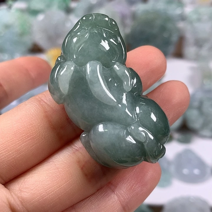翡翠未镶嵌颈饰貔貅福利