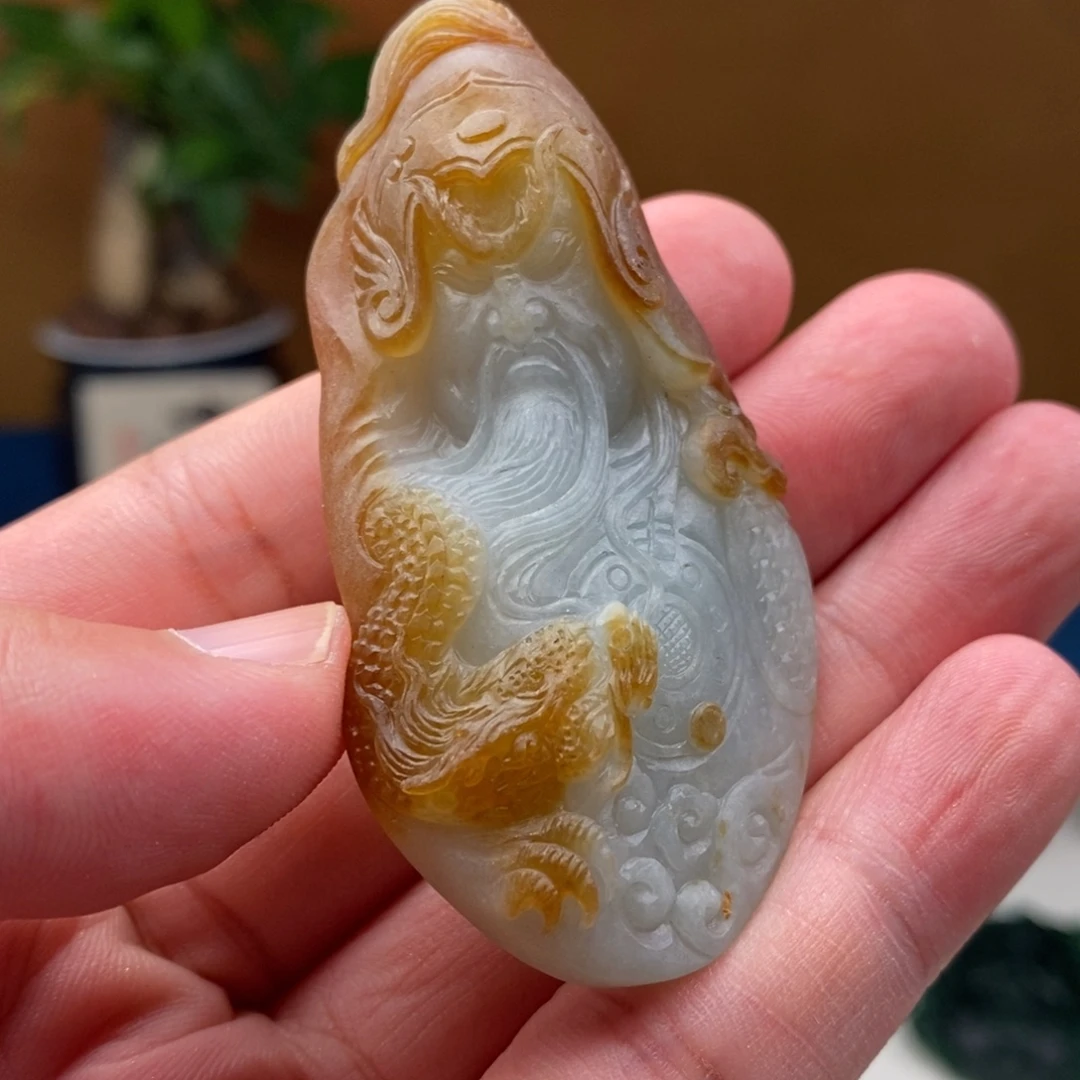 定制翡翠未镶嵌关圣帝君