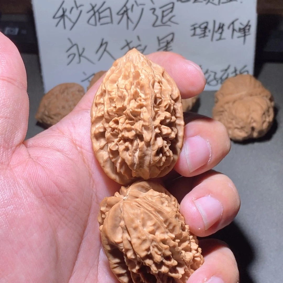 文玩核桃把件招财鼠