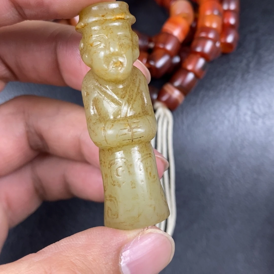 和田玉（糖玉）未镶嵌挂件