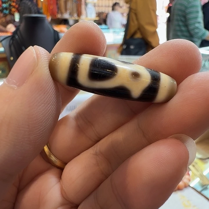 吃***恼玛瑙/玉髓合金颈饰