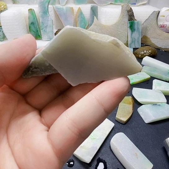 未镶嵌挂件翡翠翡翠