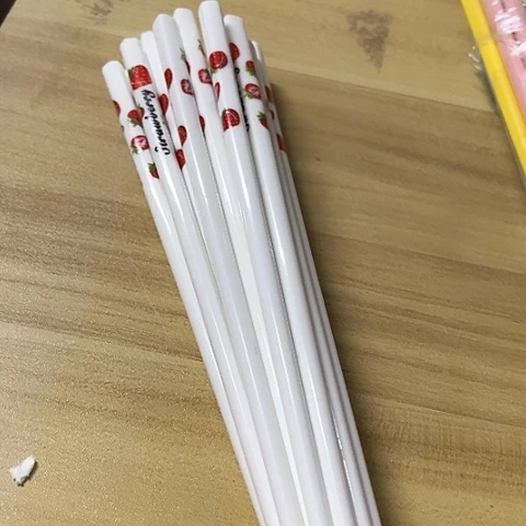 微瑕，不能明火，10双草莓筷子