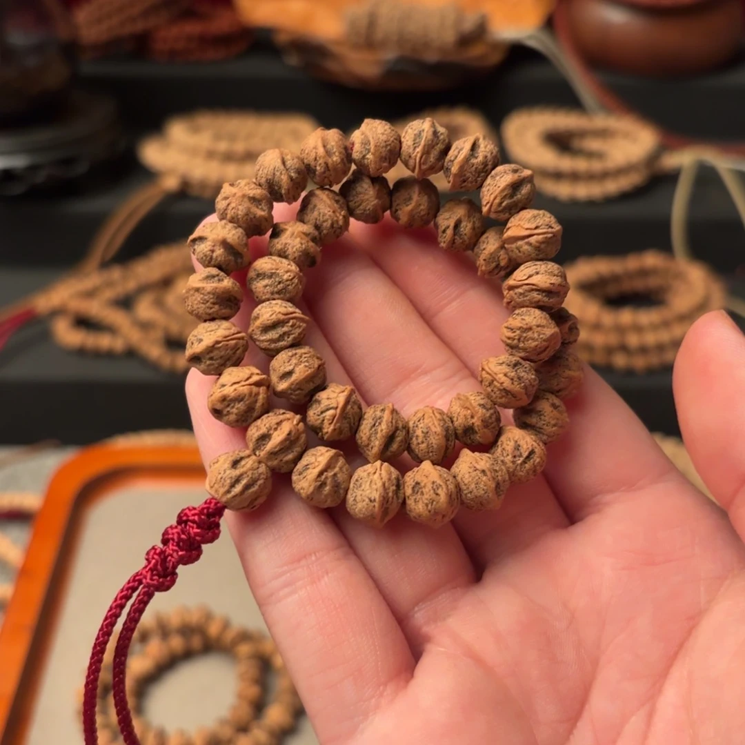 繁***.柏香籽/百香籽吊坠