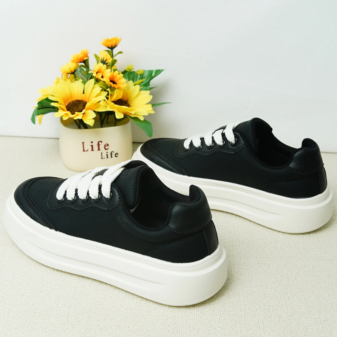 2025高端潮牌休闲板鞋男鞋厚底运动休闲鞋韩版板鞋夏秋季潮流系带