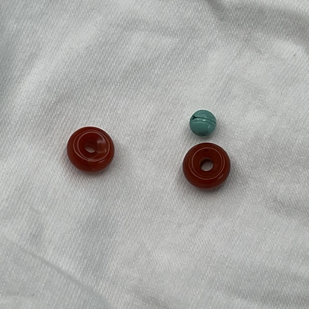 天然绿松石莲花珠南红面包圈