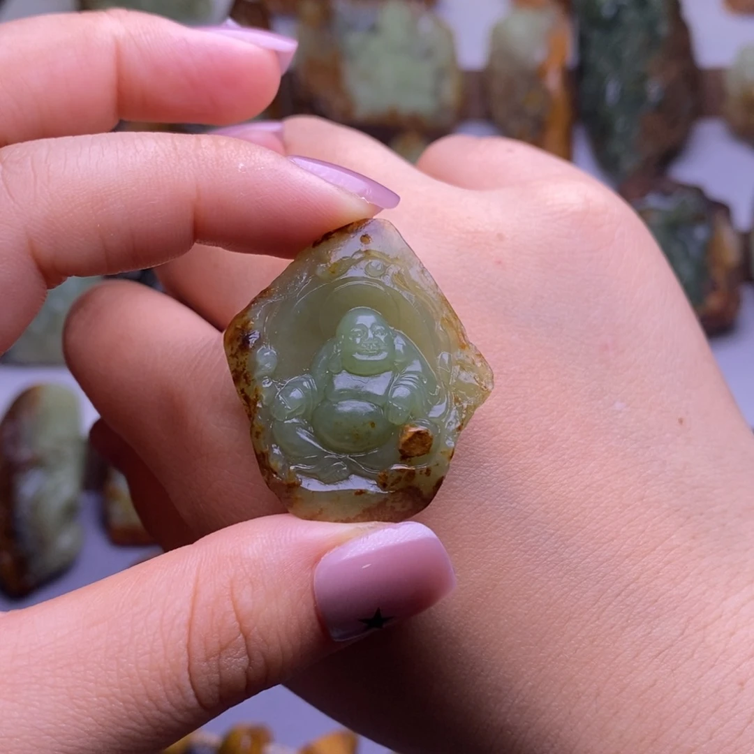 岫岩河磨玉（透闪石质玉）未镶嵌挂件放****啊