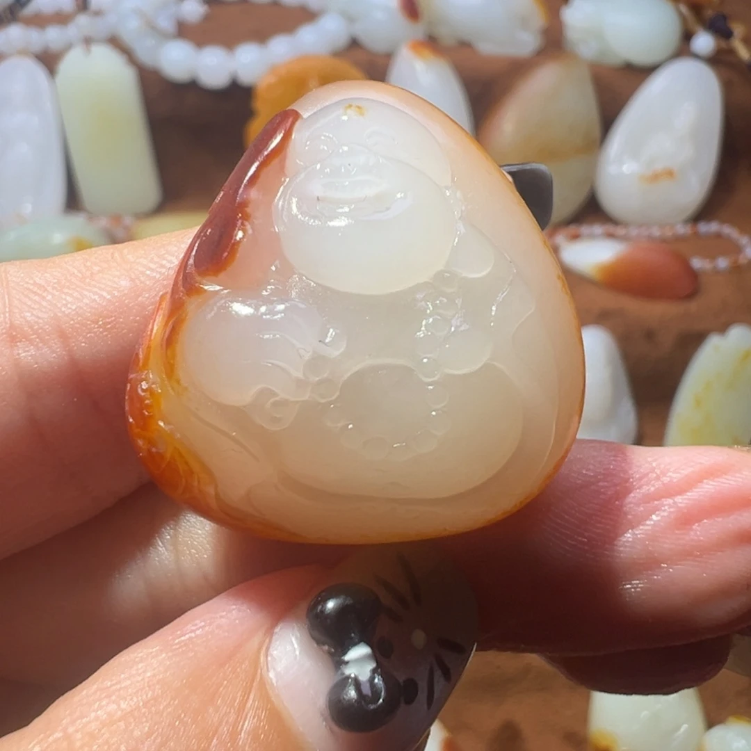 五***园颈饰未镶嵌和田玉