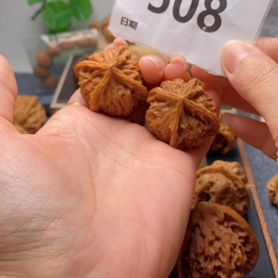 麻***仔吊坠文玩核桃全38四棱福利508