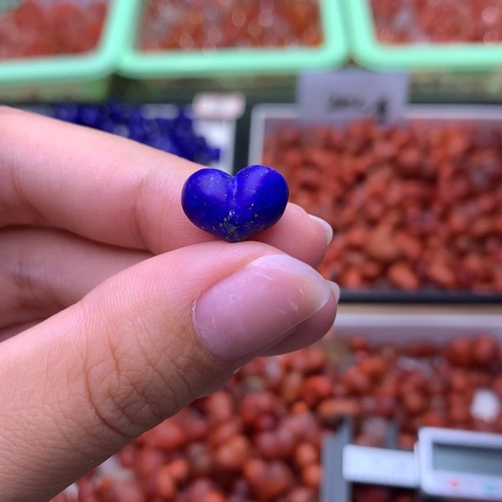 南红玛瑙未镶嵌珠宝半成品22