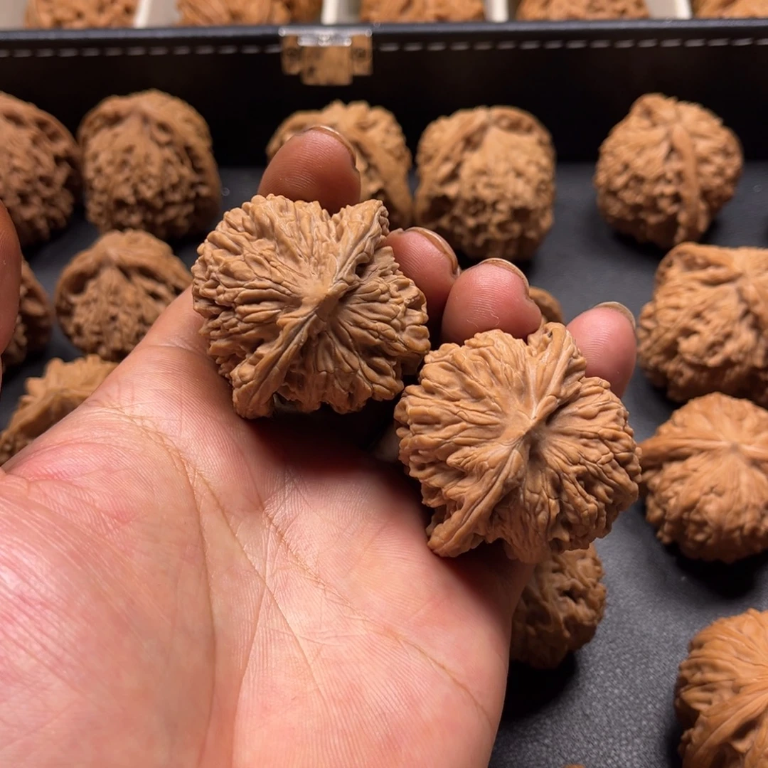 百***果吊坠桃核文玩核桃