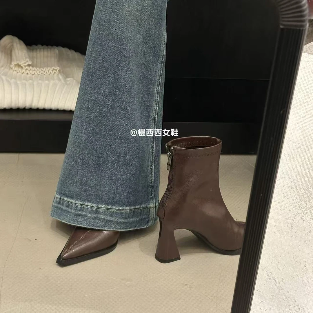 软皮棕色尖头短靴女高跟粗跟后拉链2025秋冬新品欧美弹力瘦瘦靴