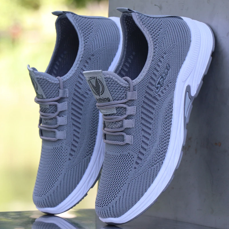 夏季男鞋轻薄款一脚蹬布鞋透气休闲运动鞋网面防臭软底防滑网眼鞋