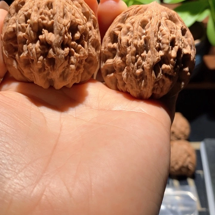 桃核把件麦穗42全精47.8克