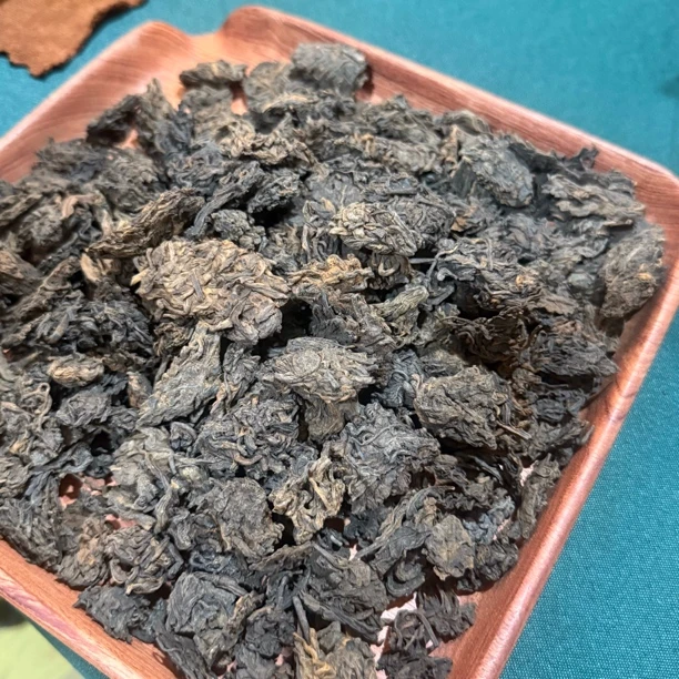 2009年勐海老茶头普洱熟茶果胶感浓稠花果香蜜甜滑润