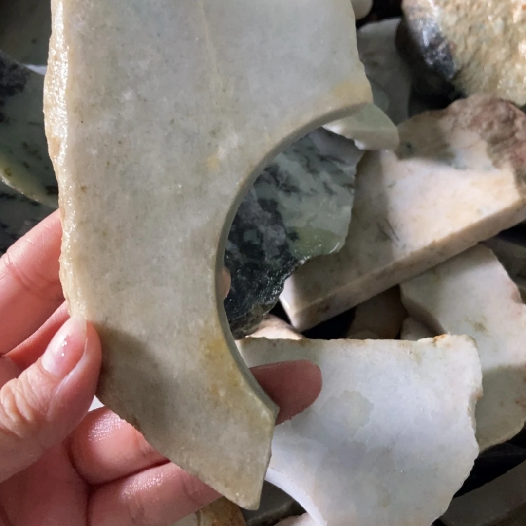 翡翠未镶嵌颈饰天然翡翠