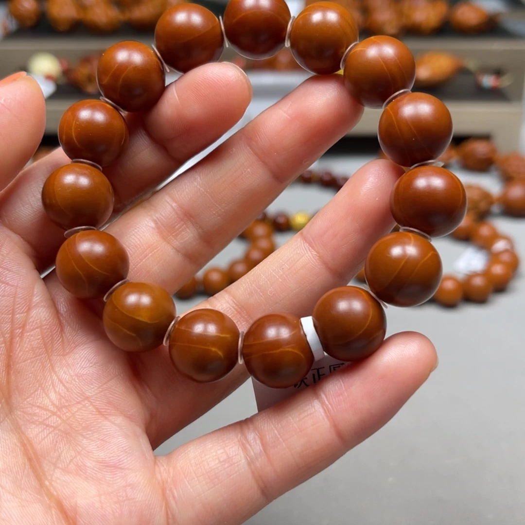 吊坠橄榄核正圆1.45尺寸