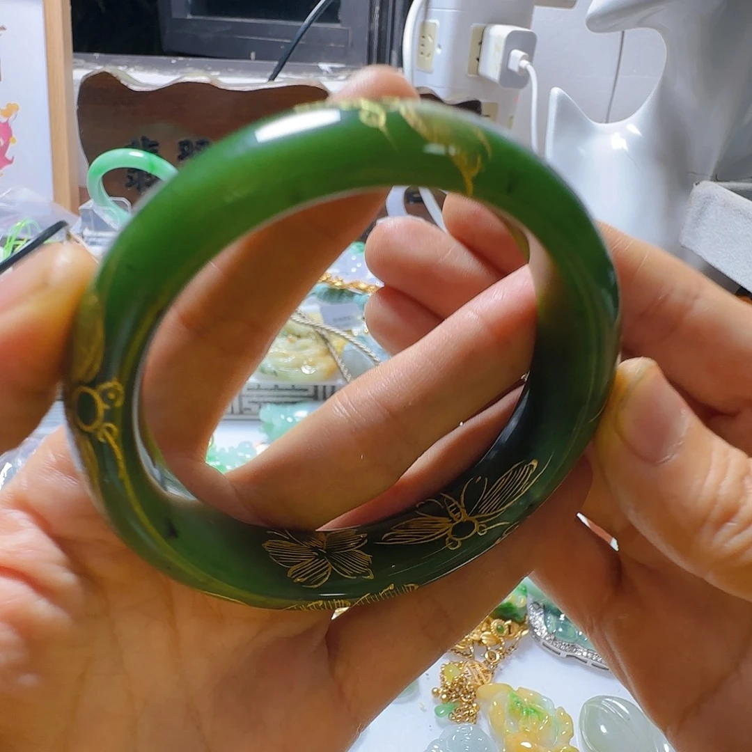 和田玉未镶嵌手镯和田玉460