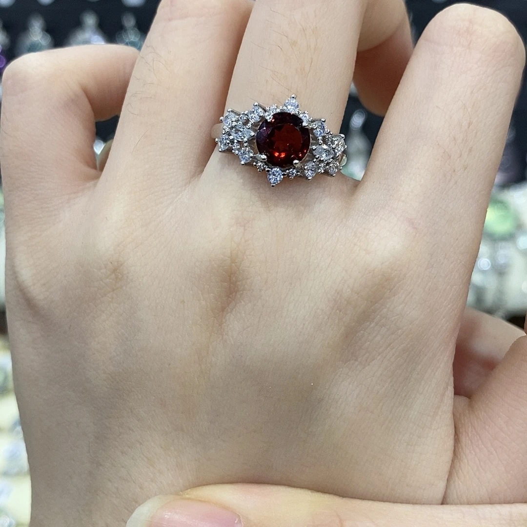 石榴石银S925镶嵌戒指