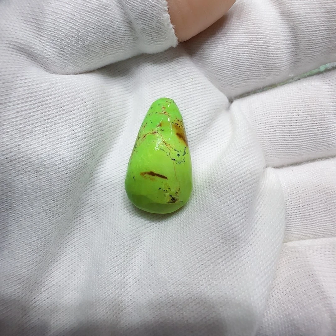 绿松石未镶嵌原矿绿松石