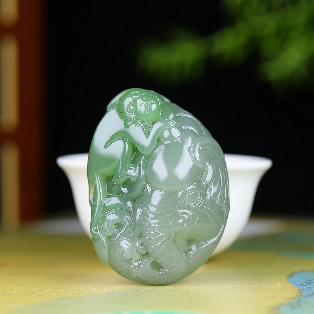 102232和田玉碧玉封侯拜相挂件