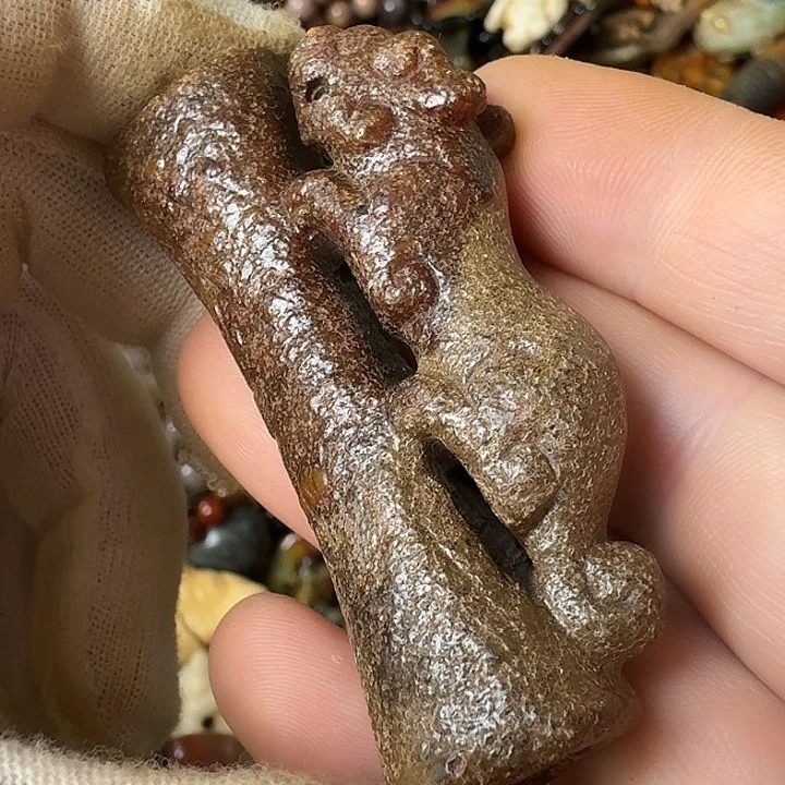 和田玉未镶嵌挂件