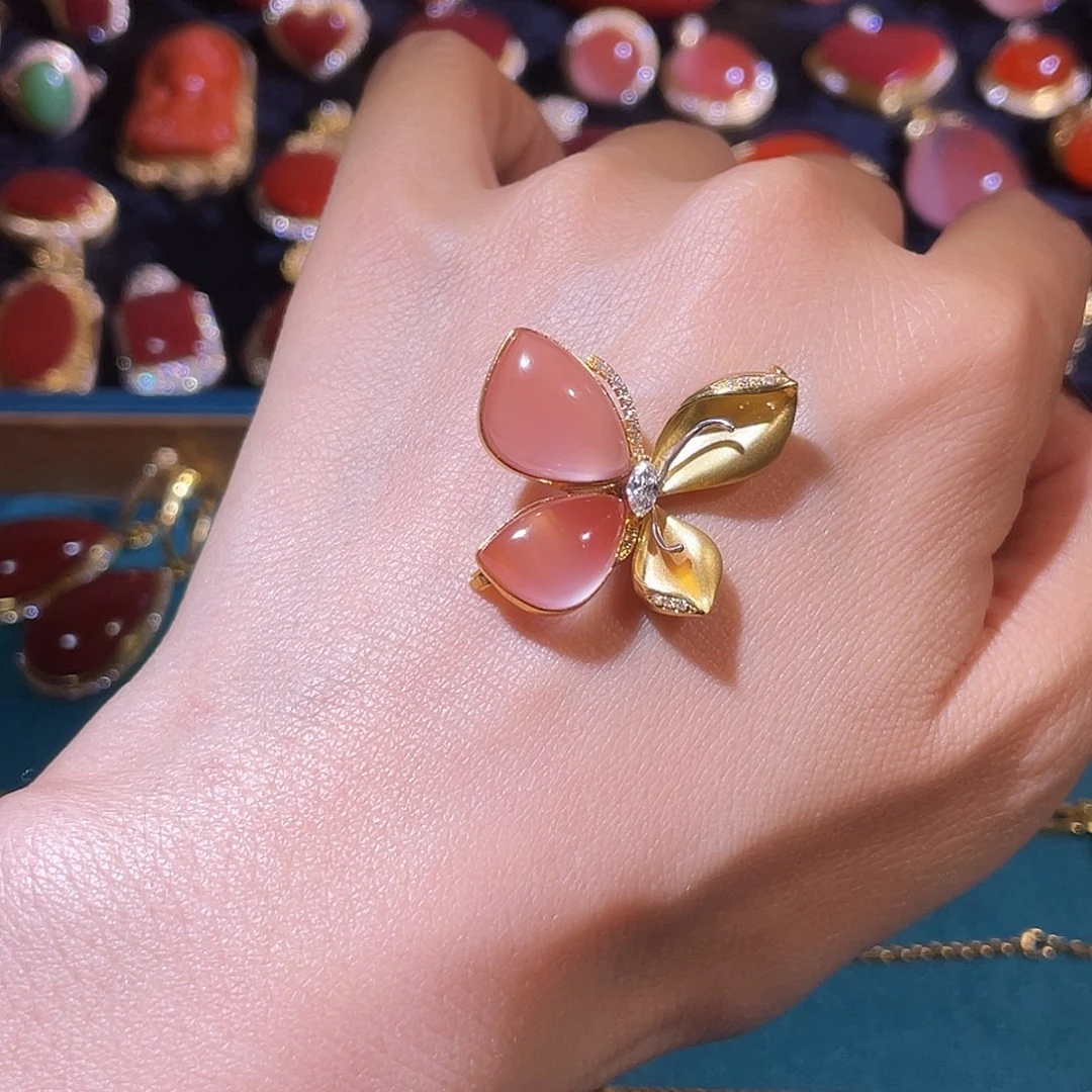 向***生南红玛瑙18K金镶嵌吊坠(不含链)