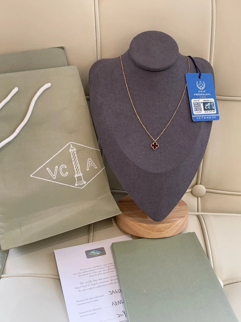 99新 梵克雅宝 118430 VCA梵克雅宝mini红色五花项链