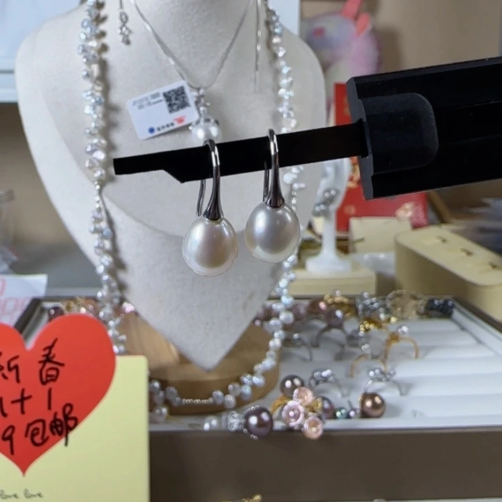 淡水珍珠花苞款耳钩银S925镶嵌