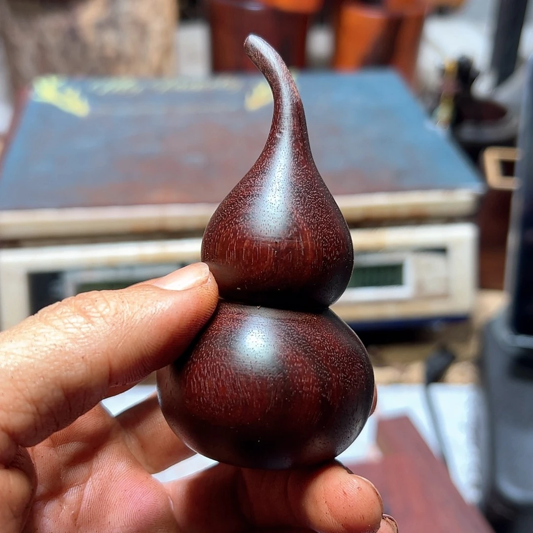 王***元檀香紫檀（小叶紫檀）