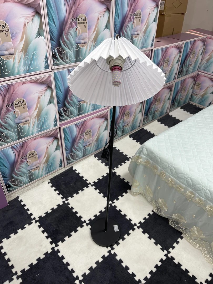 超好看氛围感落地灯【颜色随机】