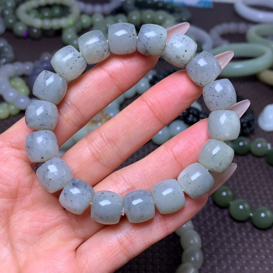 未镶嵌手串和田玉卡12