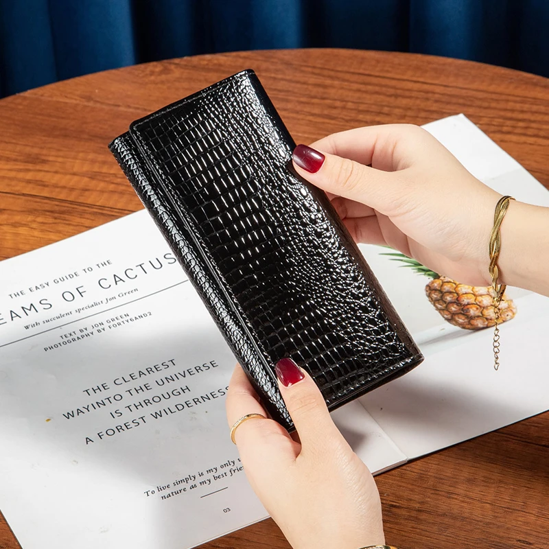 2025春季新款真皮折叠长款钱包时尚鳄鱼纹牛皮防盗刷多卡位大钞夹