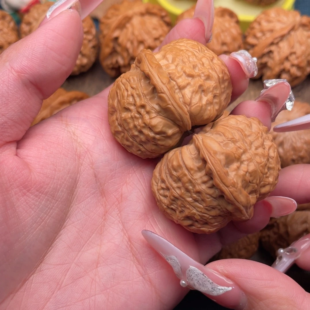 琦***敌文玩核桃把件全品南瓜44