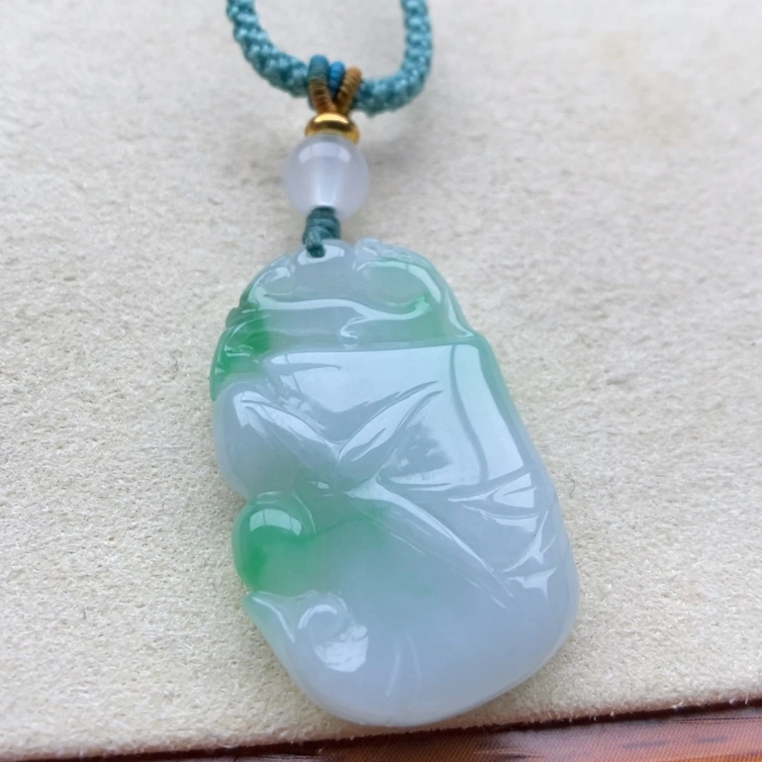 翡翠未镶嵌颈饰吊坠29